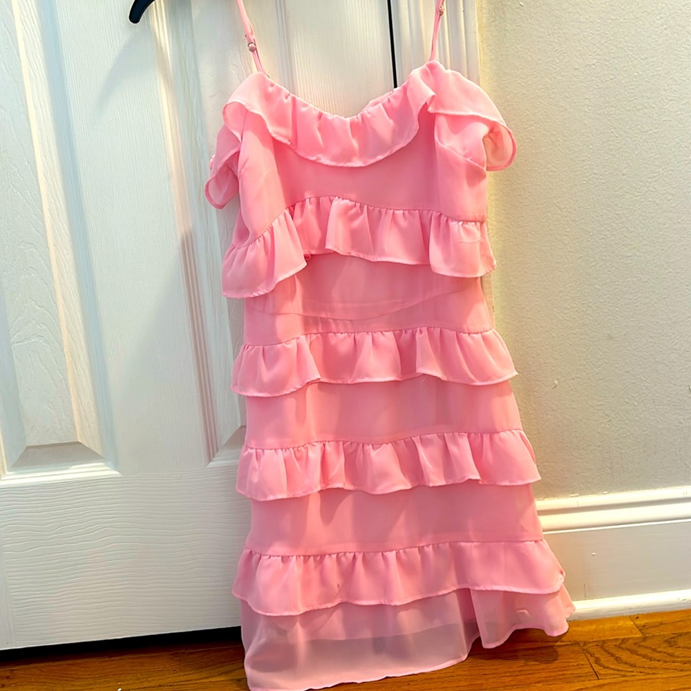 ADORABLE PINK MINI DRESS!! Size XS